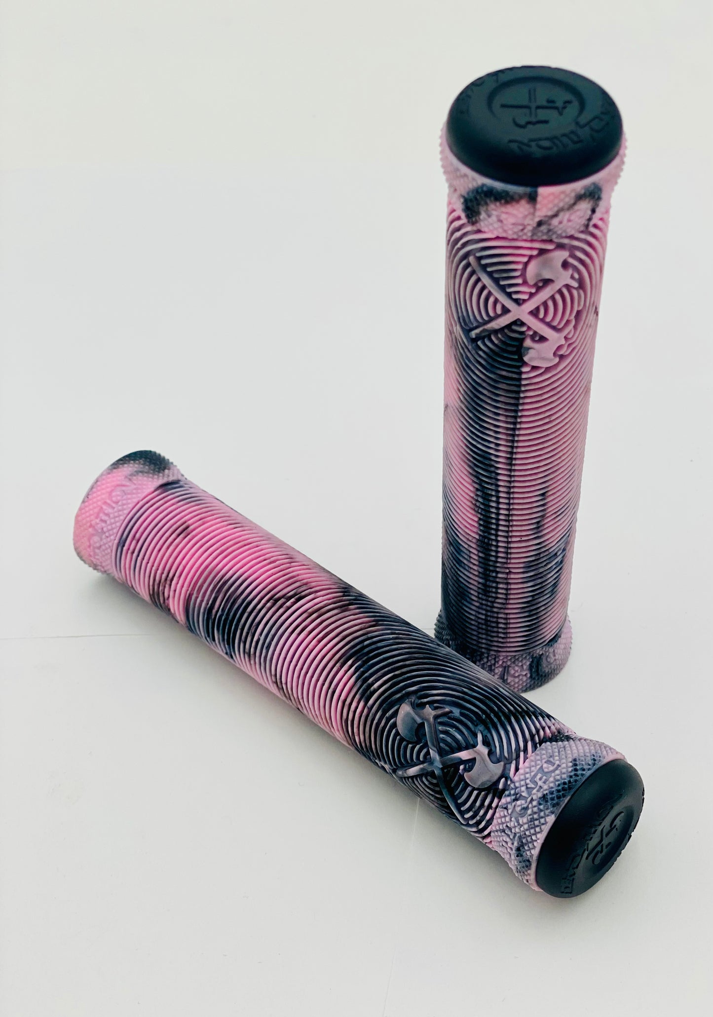 Demolition AXES Grip