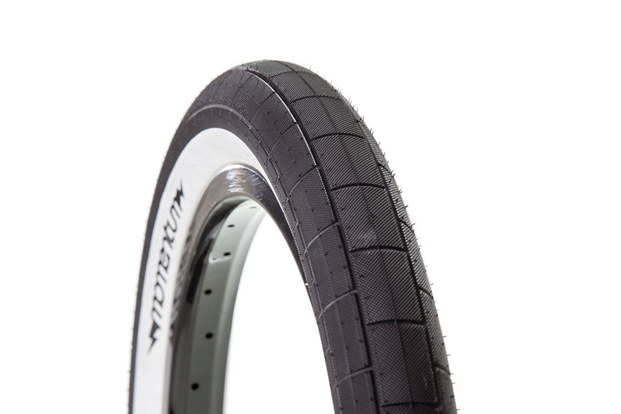 Momentum Tire