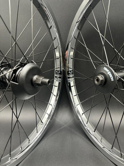 Zero Freecoaster Wheelset - Chrome